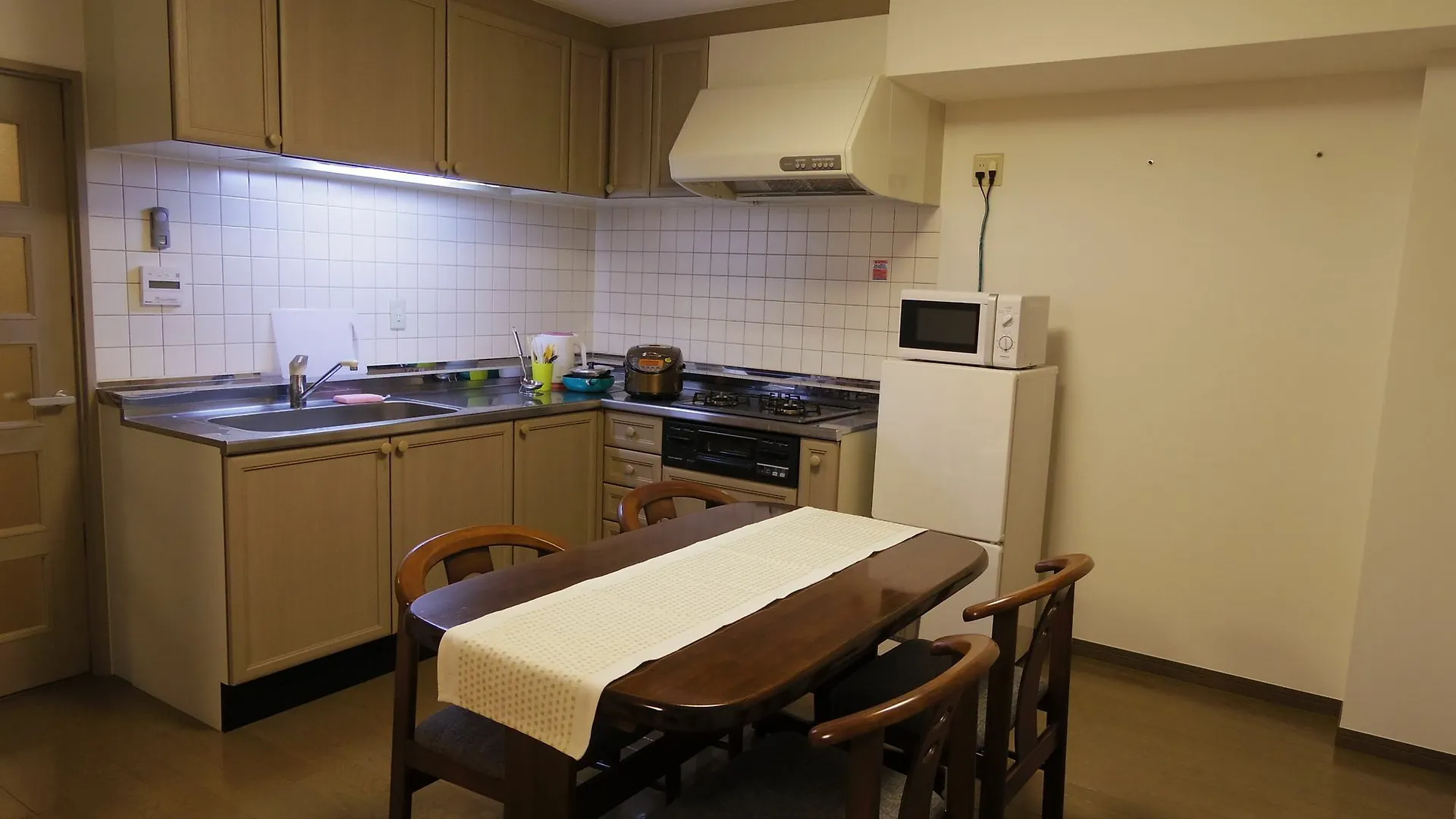 Rakuhaku Inn Tokyo Japan